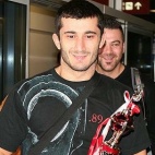 Mordobicie w klatkach?